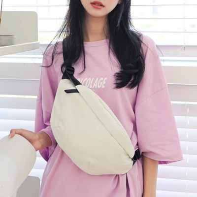 10X10: 20대 여자힙색 가벼운 가방 무지 대학생 핸드폰 미니 보조가방